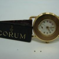 CORUM 崑崙 18K金 石英 女錶 機芯圖